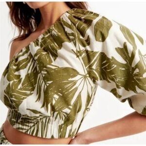 Abercrombie & Fitch One Shoulder Linen Tropical Summer Blouse Resortwear Size M